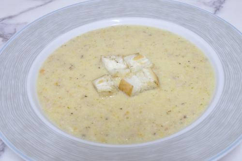 Berlínská bramborová polévka  – Snadné Německo recept, zvládnete za 30 - 45 minut